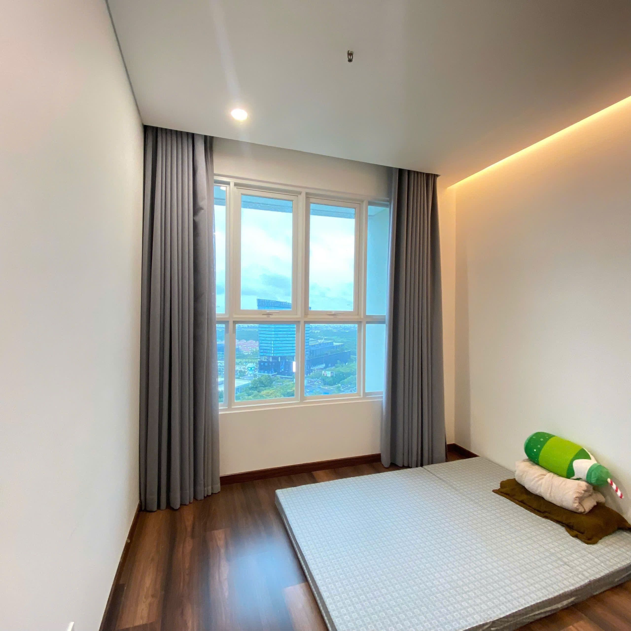 Spacious 3-Bedroom Duplex Apartment in Sadora, Thu Thiem - Fully Furnished - Image 2