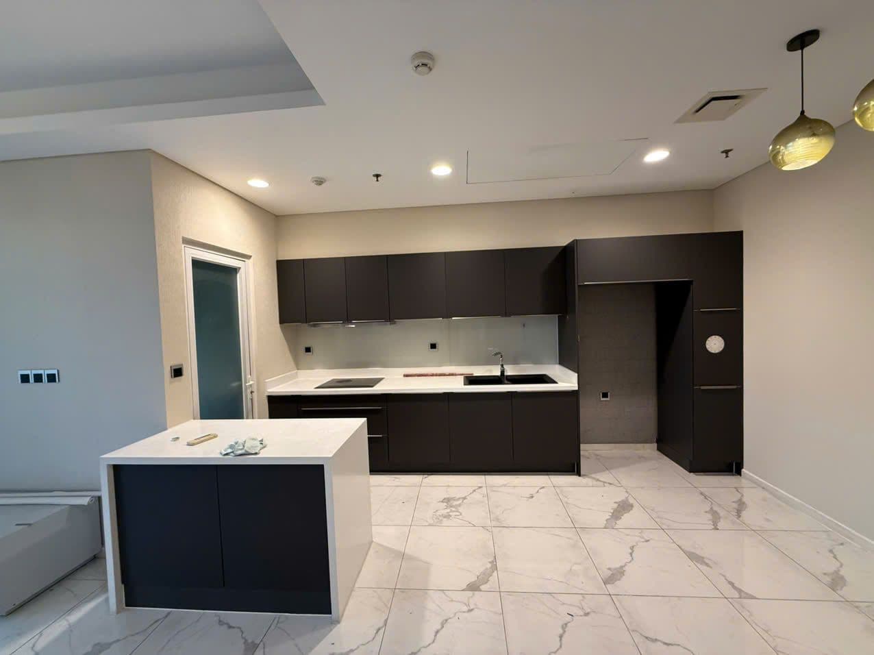 Luxury 2-Bedroom Apartment with Landmark 81 View in Sarina District 2 - Image 3