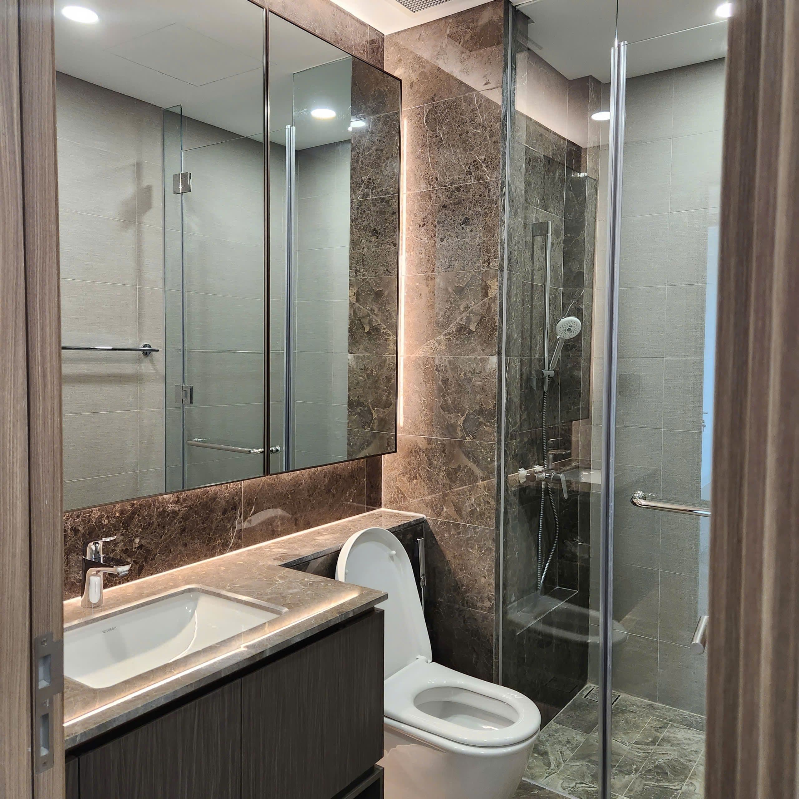 River Thu Thiem Luxury Apartment - 2BR with Riverside Views in Thu Thiem - Image 5