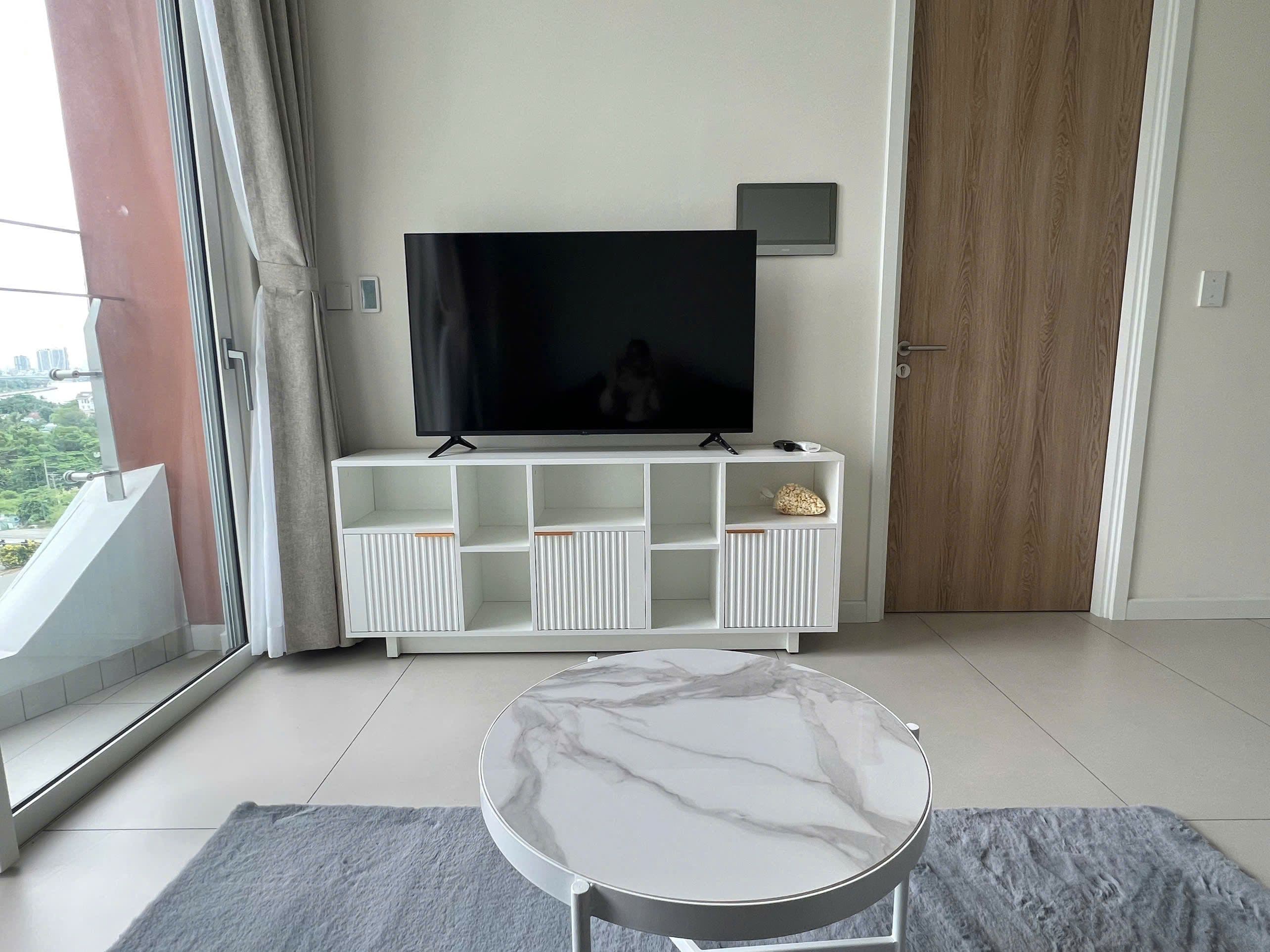 Modern 1-Bedroom Apartment in Thu Thiem Zeit River, Ho Chi Minh City - Image 3