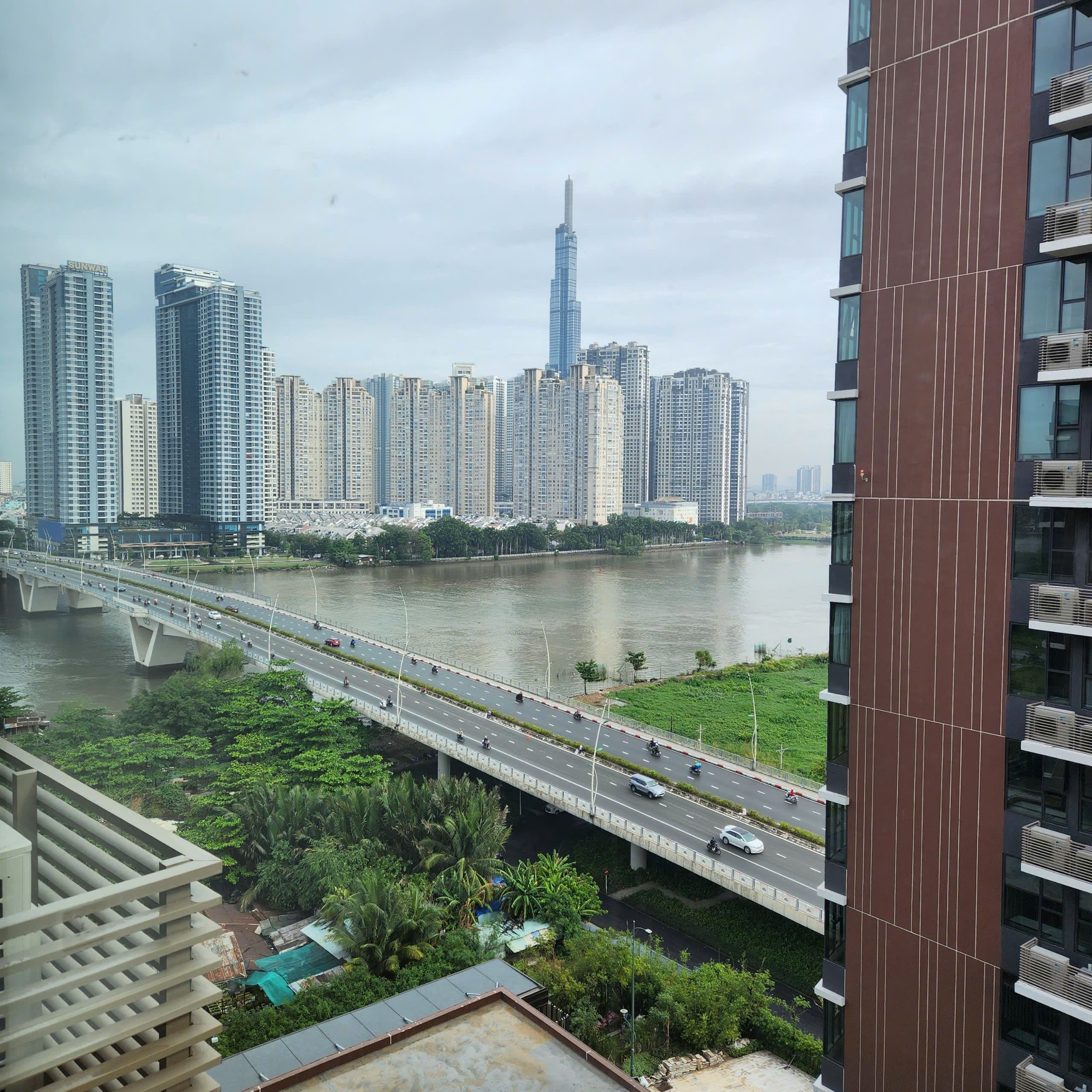 River Thu Thiem Luxury Apartment - 2BR with Riverside Views in Thu Thiem - Image 6