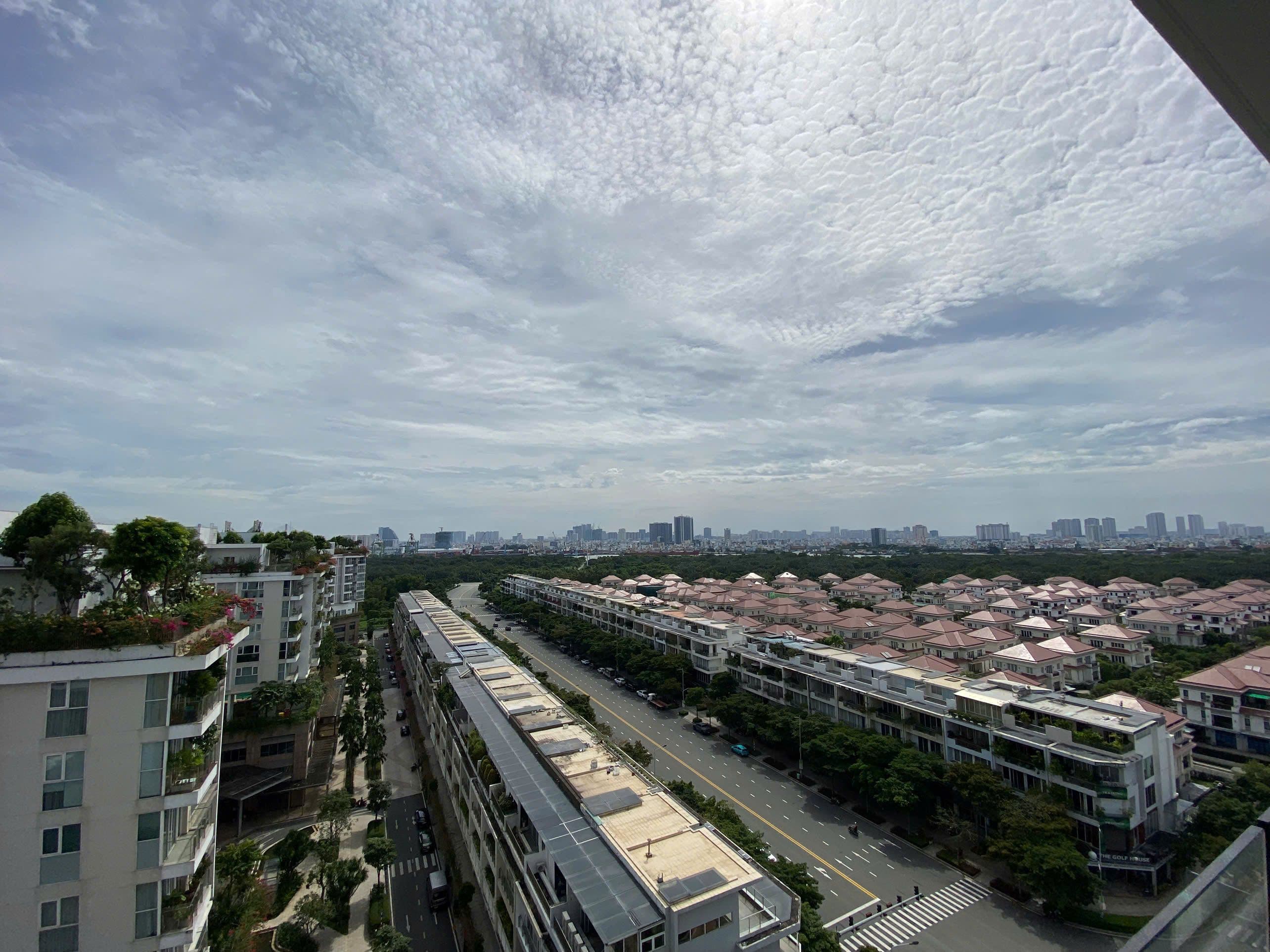 Luxury 2-Bedroom Apartment in Sarimi Sala - Thu Thiem, Ho Chi Minh City - Image 15