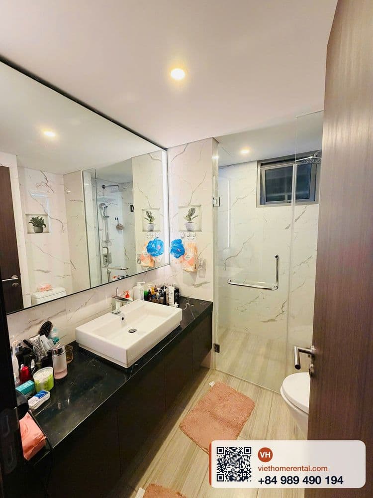 2BR 92m² Empire City - Stunning River View | District 2 - Main view