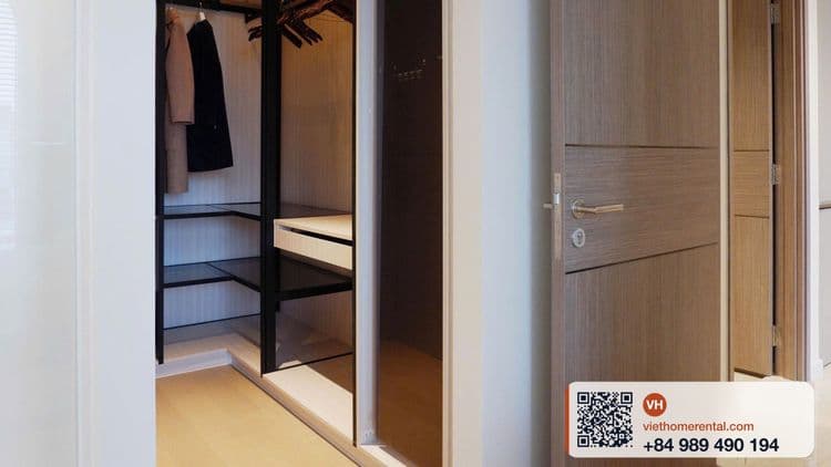 Opera Metropole 2-Bedroom Apartment for Rent in Thu Thiem - Photo 2