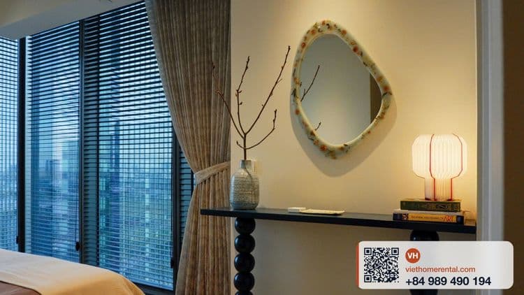 Opera Metropole 2-Bedroom Apartment for Rent in Thu Thiem - Photo 5