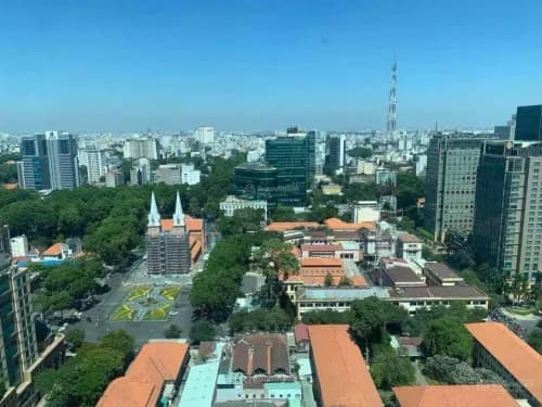 Cho thuê căn hộ Vincom Đồng Khởi 3PN 160m2 view thành phố